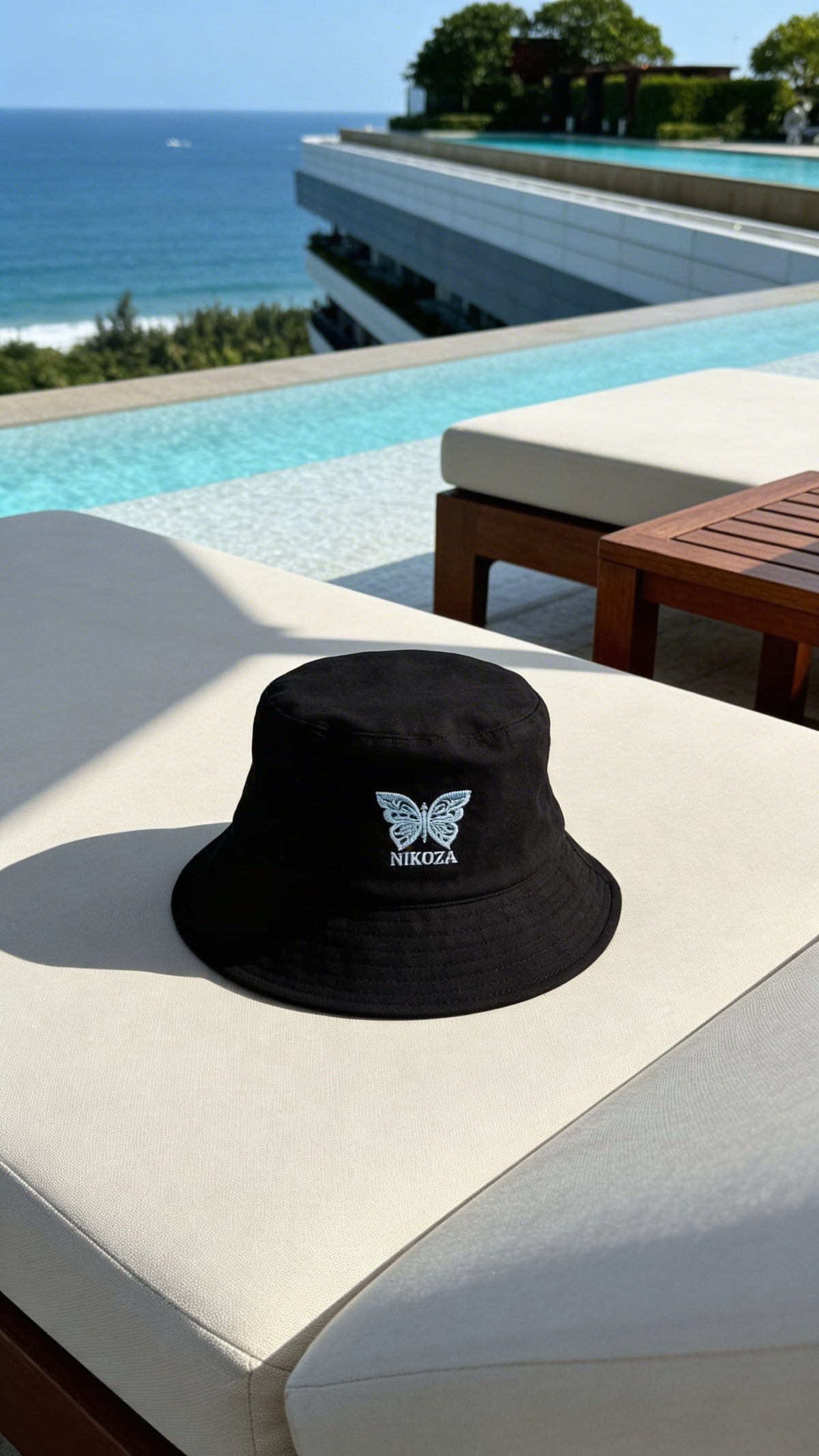 Reversible Bucket Hat – Black/White